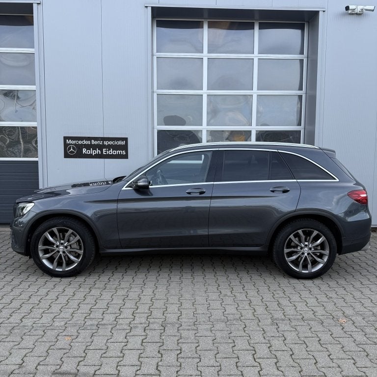 Mercedes-Benz GLC *CAMERA/STOELVERWARMING/ 250 4MATIC, Auto's, Automaat, Gebruikt, 4 cilinders, SUV of Terreinwagen
