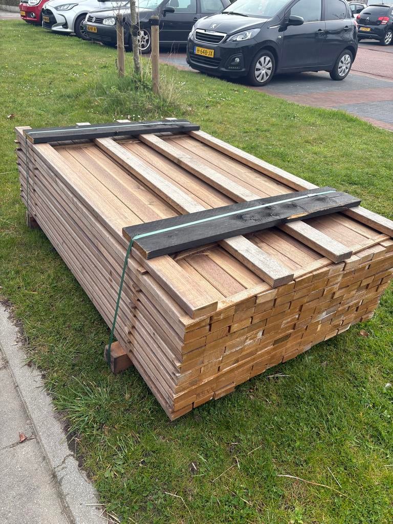 Hard Hout Basralocus geschaafd 27x70mm lengte 155 cm 134st, 25 tot 50 mm, Nieuw, Ophalen of Verzenden, Plank
