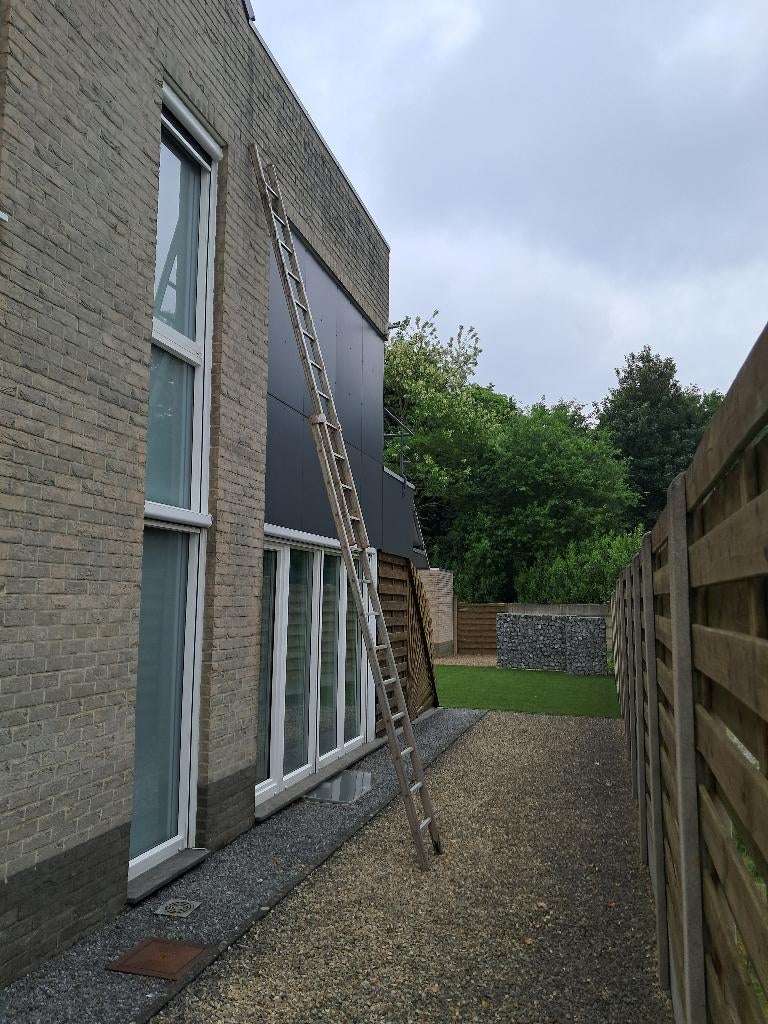Uitschuifbare ladder, Doe-het-zelf en Verbouw, Ladders en Trappen, Ophalen, Gebruikt, Ladder, Opvouwbaar of Inschuifbaar