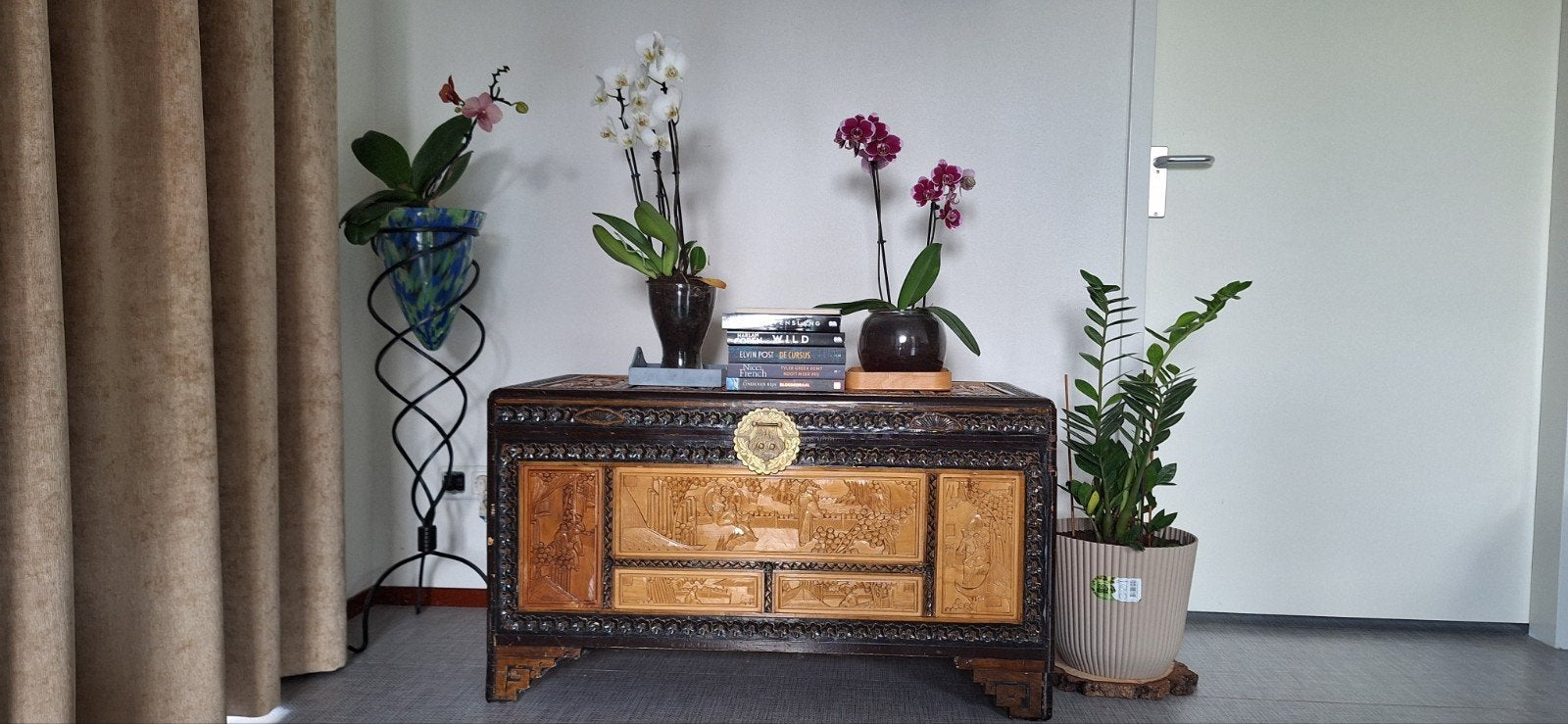 Prachtige antieke kist, handgesneden. Bijna gratis ;-), Ophalen, 100 tot 150 cm, Minder dan 50 cm