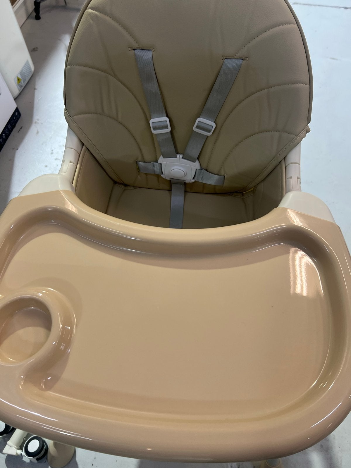 ComfyKidz Kinderstoel 2-in-1 – Nieuw in doos, Kinderen en Baby's, Kinderstoelen, Ophalen of Verzenden, Nieuw, Meegroeistoel, Afneembaar eetblad