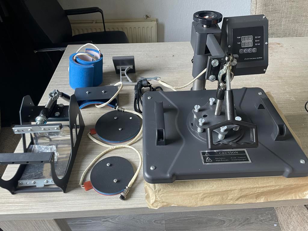 5 in 1 Hittepers Machine - Nieuw, Hobby en Vrije tijd, Overige Hobby en Vrije tijd, Gebruikt, Ophalen
