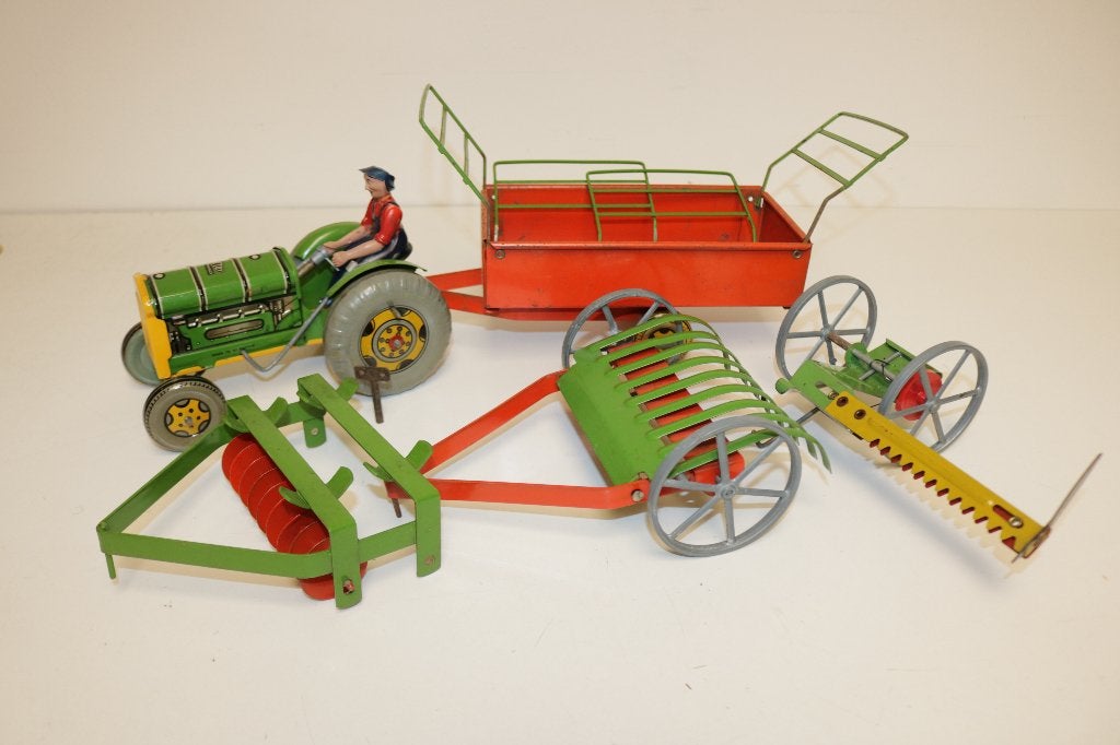 Corgi Toys Mettoy 1:18 Mechanical farm set 1948 WERKEND, Ophalen of Verzenden, Gebruikt, Auto, Corgi