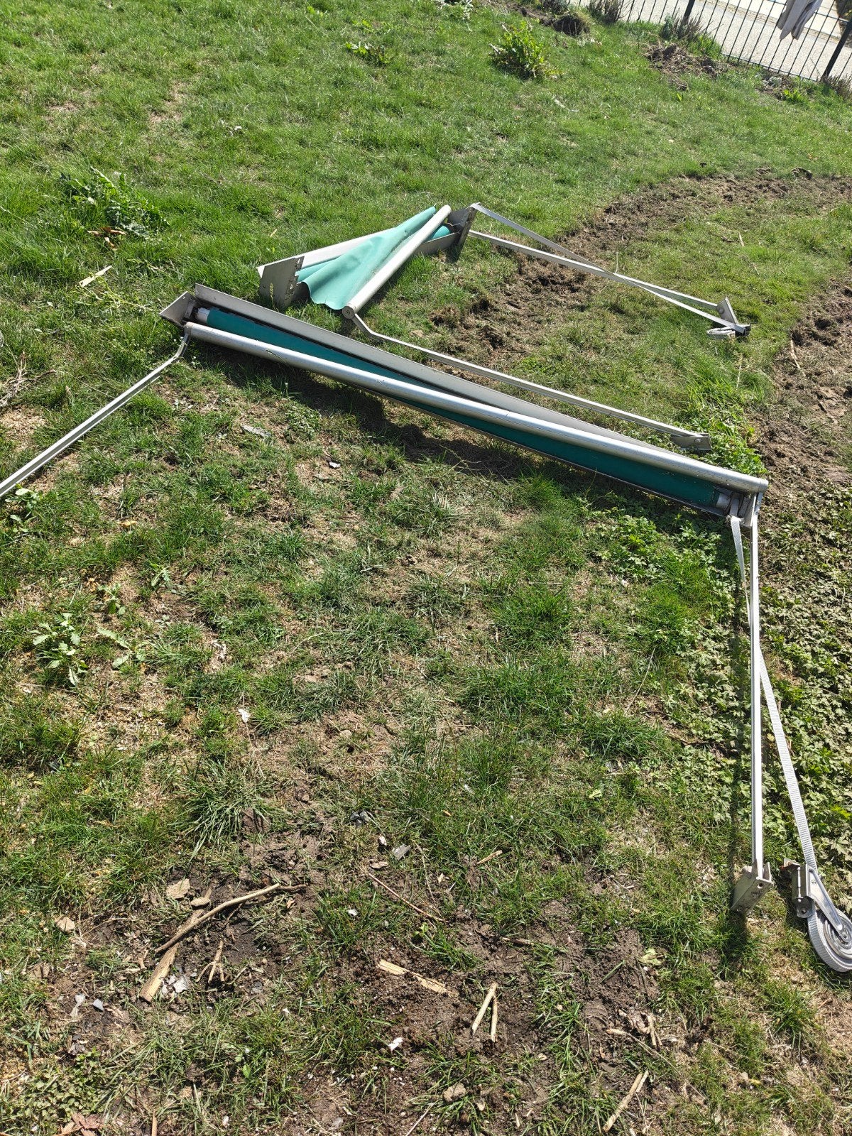 3x Handmatig Groen Zonnescherm - Diverse Maten, Tuin en Terras, Zonneschermen, Ophalen, Gebruikt, Minder dan 250 cm, Uitvalscherm