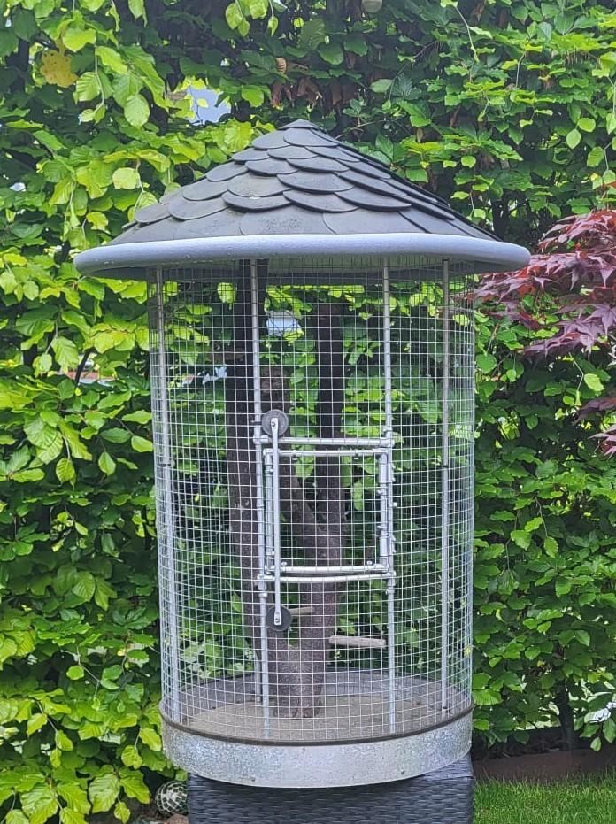 Onderhoudsvrije buiten vogelkooi, Dieren en Toebehoren, Ophalen, Gebruikt, Overige materialen, Vogelkooi