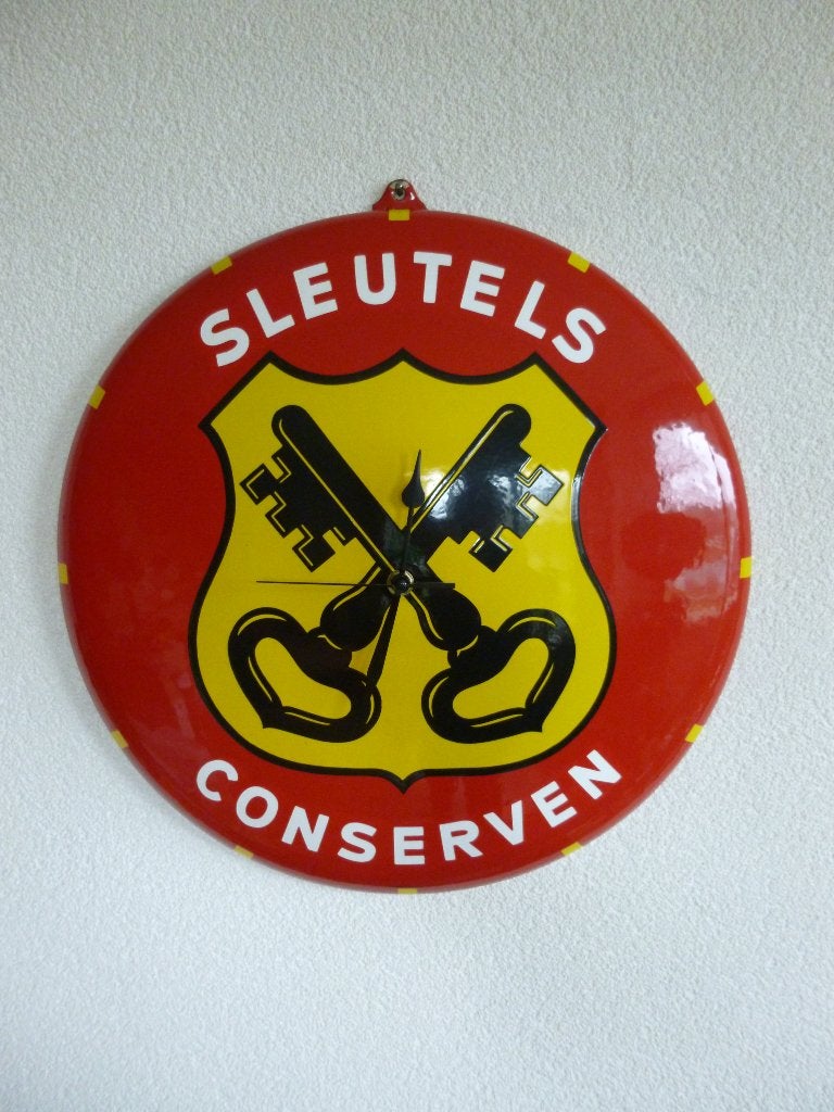 EMAILLE RECLAMEKLOK"SLEUTELS CONSERVEN"UIT JAREN 60, Ophalen of Verzenden, Gebruikt, Reclamebord