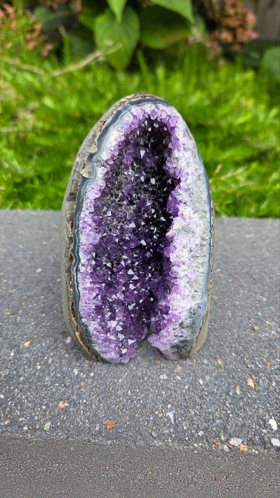 Prachtige Amethist Geode - 430 gram, 9 cm hoog, Ophalen of Verzenden