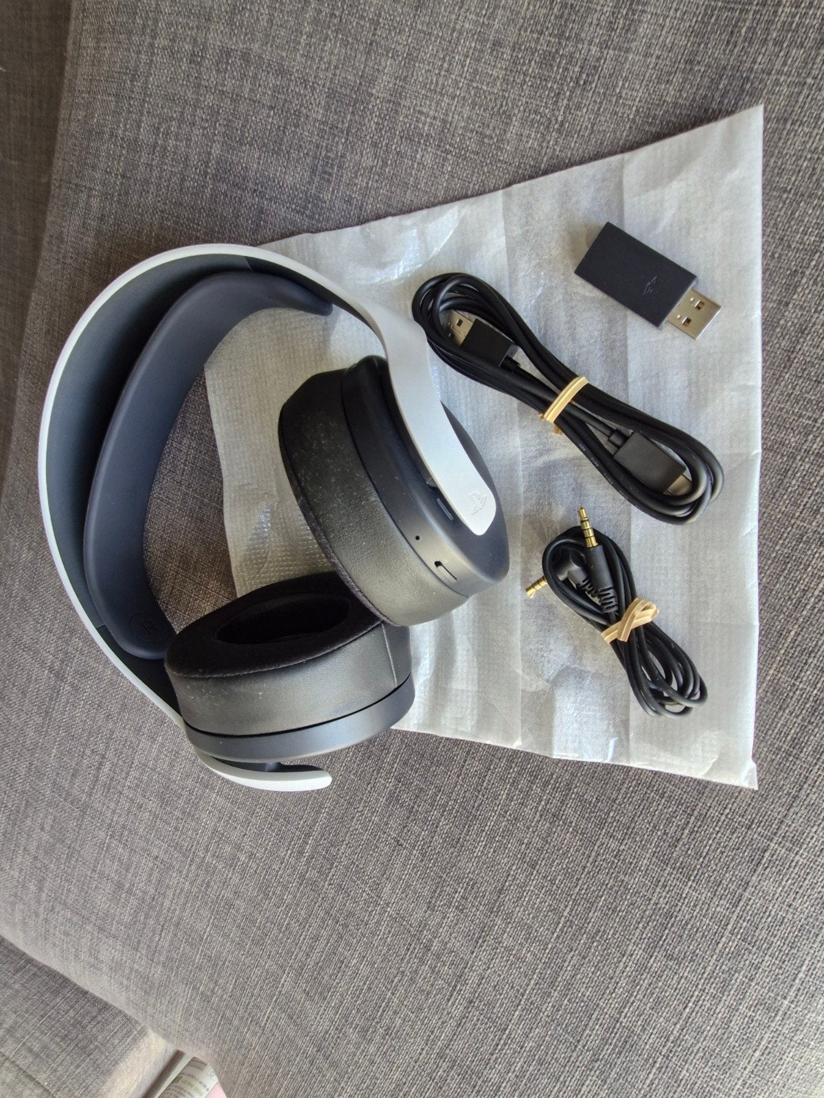 Sony PlayStation Pulse 3D Headset - Zo goed als nieuw