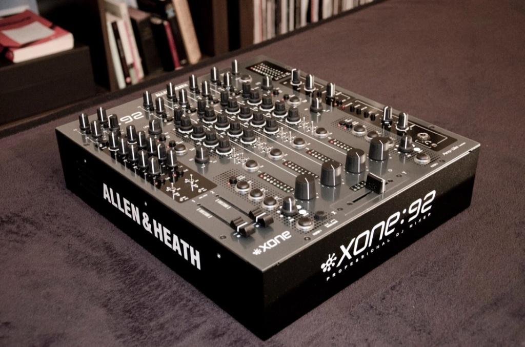 Z.G.A.N. Xone 92 Rotary, Muziek en Instrumenten, Mengpanelen, Ophalen of Verzenden, Zo goed als nieuw, 5 tot 10 kanalen