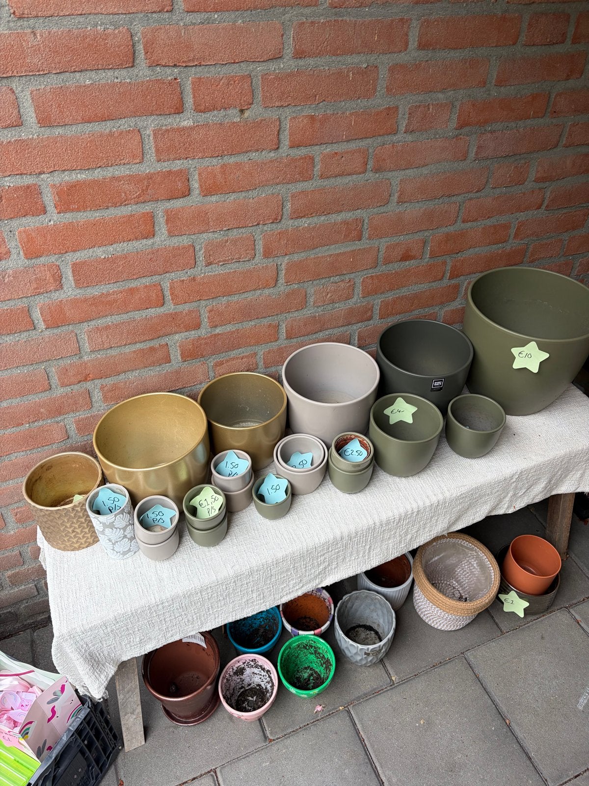 Intratuin potten diverse maten goud, groen, beige, Ophalen, Gebruikt, Rond, Binnen
