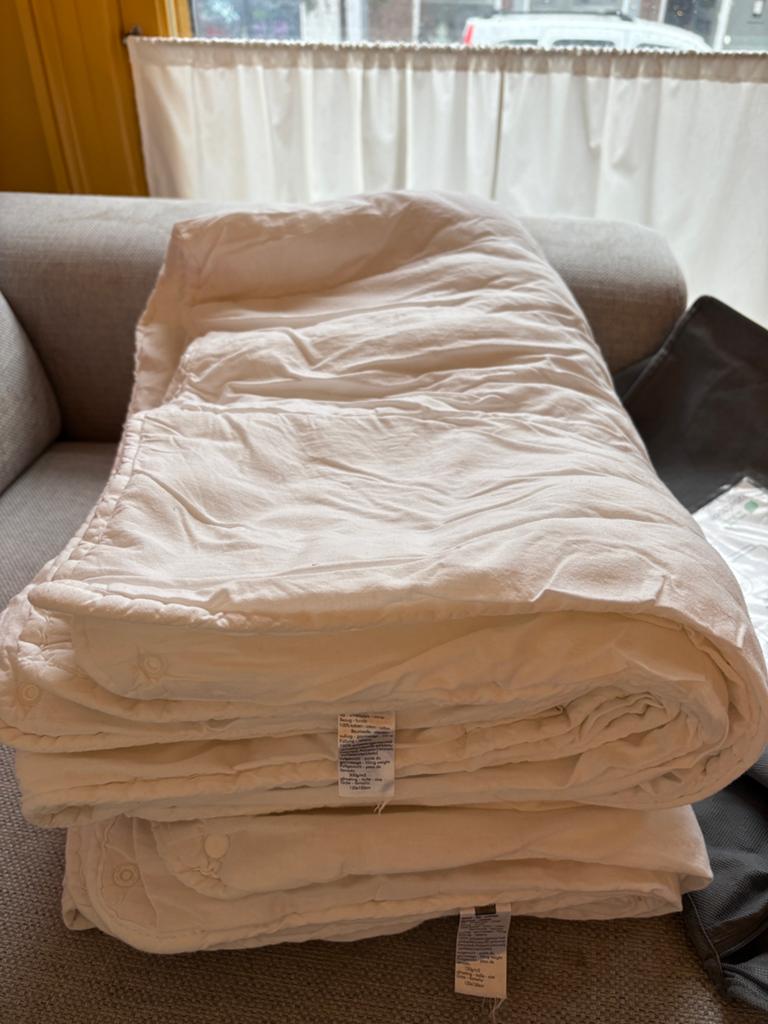 HEMA peuterdekbed 120x150 synthetisch 4-seizoenen, Kinderen en Baby's, Kinderkamer | Beddengoed, Jongetje of Meisje, Wit, Ophalen of Verzenden