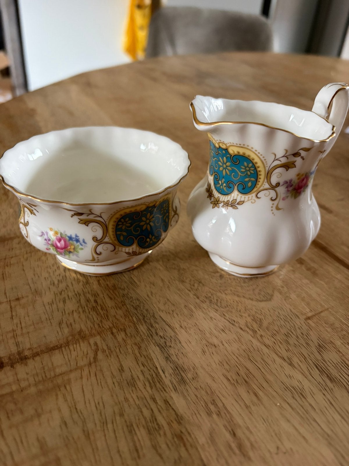 Royal Albert Bone China Berkeley ,leuk setje, Antiek en Kunst, Antiek | Servies los, Ophalen of Verzenden