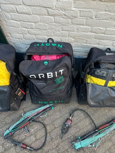 North kites diverse maten, evt met board, Ophalen, Kitesurf-set, Twintip, 9 m²