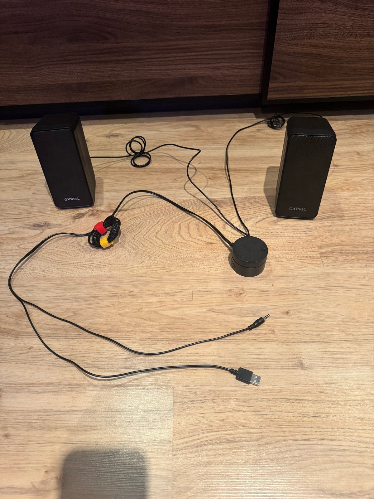 GXTrust speakers - USB gevoed met volumeregelaar, Ophalen of Verzenden, Gebruikt, Audiokanaal 2