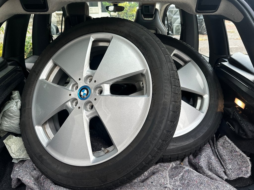 ** Velgen Winterwielen Winterbanden BMW i3 155/70 19 inch **, Auto-onderdelen, Gebruikt, 155 mm, Banden en Velgen, Winterbanden