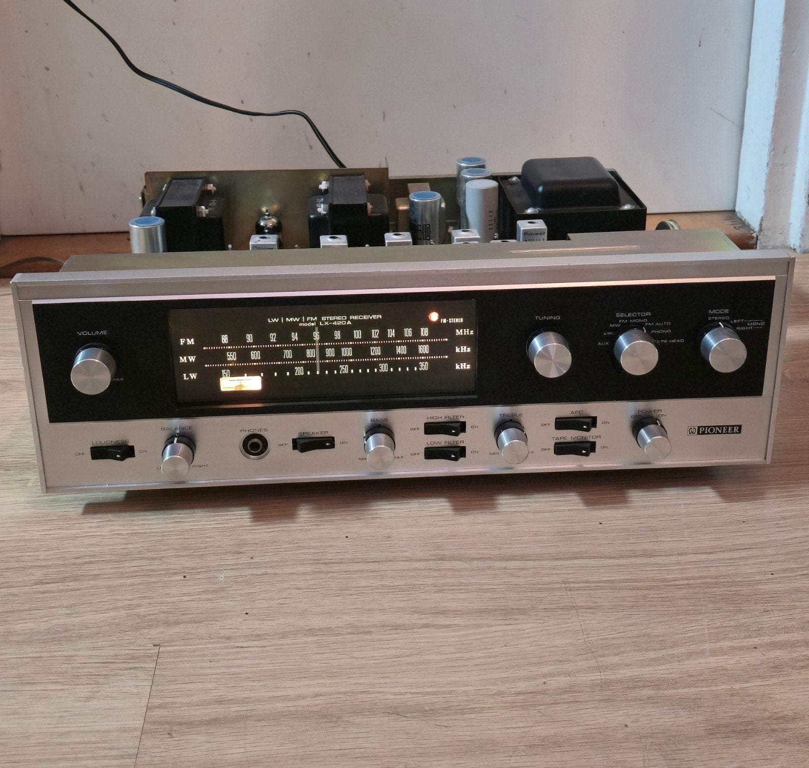 Pioneer LX-420A Vintage Stereo Receiver - Buizenversterker, Audio, Tv en Foto, Versterkers en Receivers, Ophalen of Verzenden