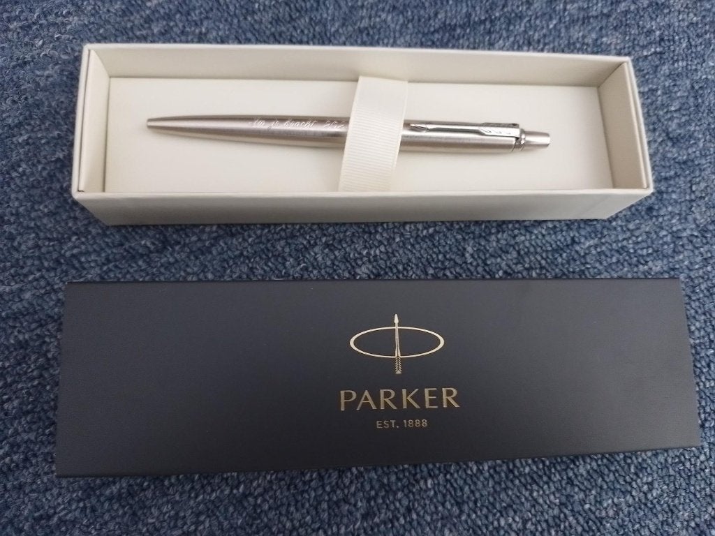 prachtige Parker pen in doosje, Diversen, Schrijfwaren, Ophalen of Verzenden, Nieuw