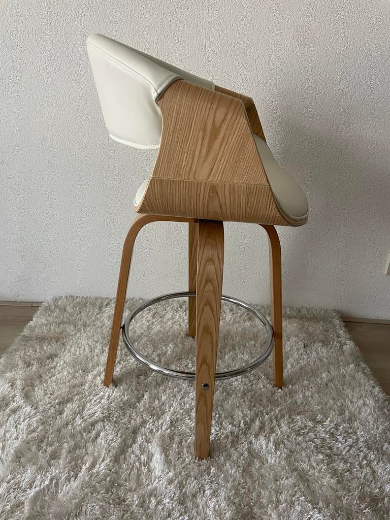 Moderne barkruk wit/bruin met houten frame en voetsteun, Ophalen, Gebruikt, Met voetsteun, 90 cm of meer