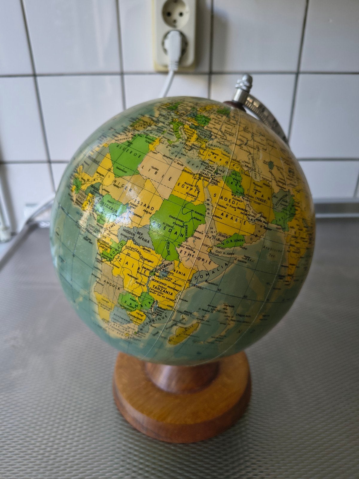 vintage wereldbolletje, Huis en Inrichting, Gebruikt, 22 cm, Draaibaar, Overige typen
