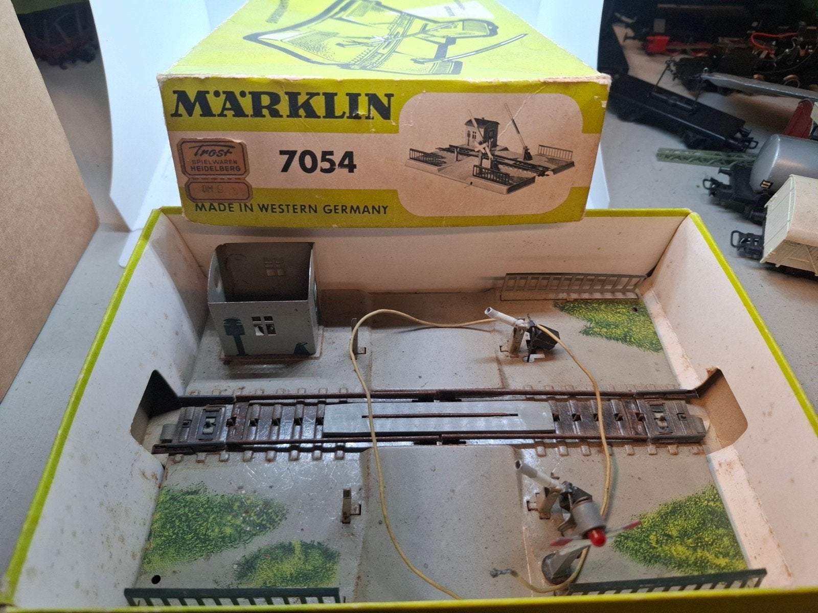marklin overweg 7054 met ovp, Ophalen of Verzenden, Gebruikt, Wisselstroom, Märklin