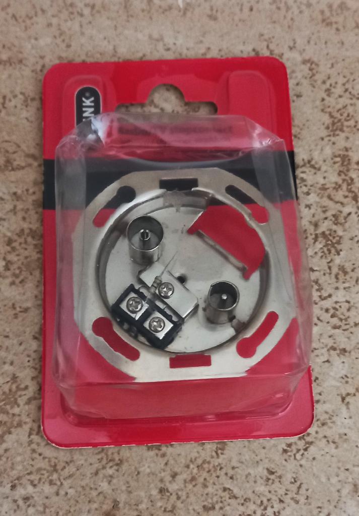 Q-Link radio/tv stopcontact  (Nieuw), Ophalen of Verzenden, Nieuw, Stopcontact