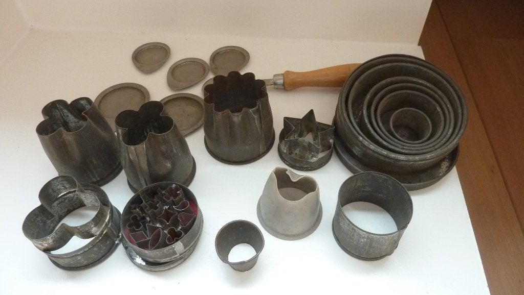 Antieke metalen steekvormen, Antiek en Kunst, Curiosa en Brocante, Ophalen of Verzenden