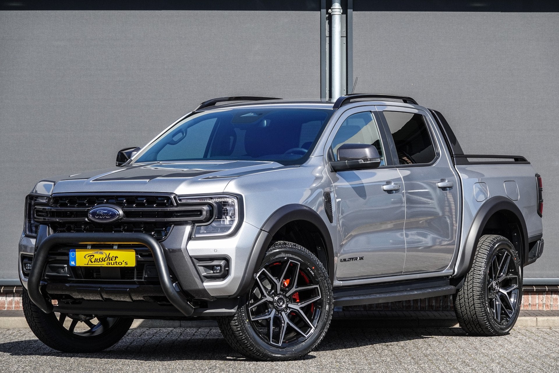 Ford Ranger Wildtrak 2.3PHEV 280Pk Aut. | Plug In Hybride |, Auto's, Automaat, Gebruikt, Zwart, Automatische klimaatregeling
