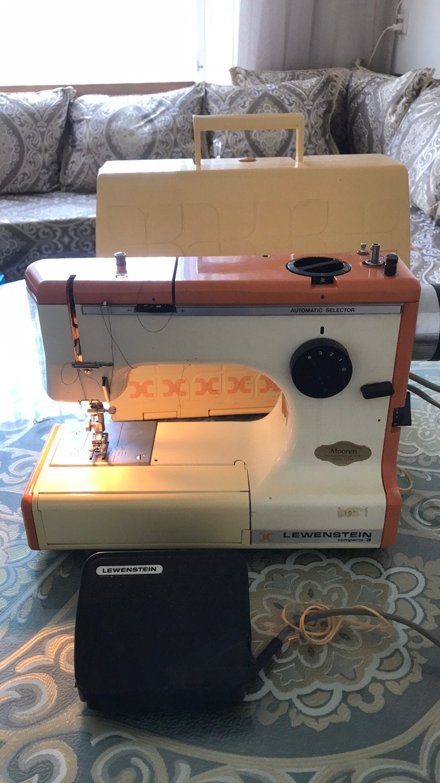 Naaimachine Lewenstein, Ophalen of Verzenden, Zo goed als nieuw, Naaimachine, Overige merken