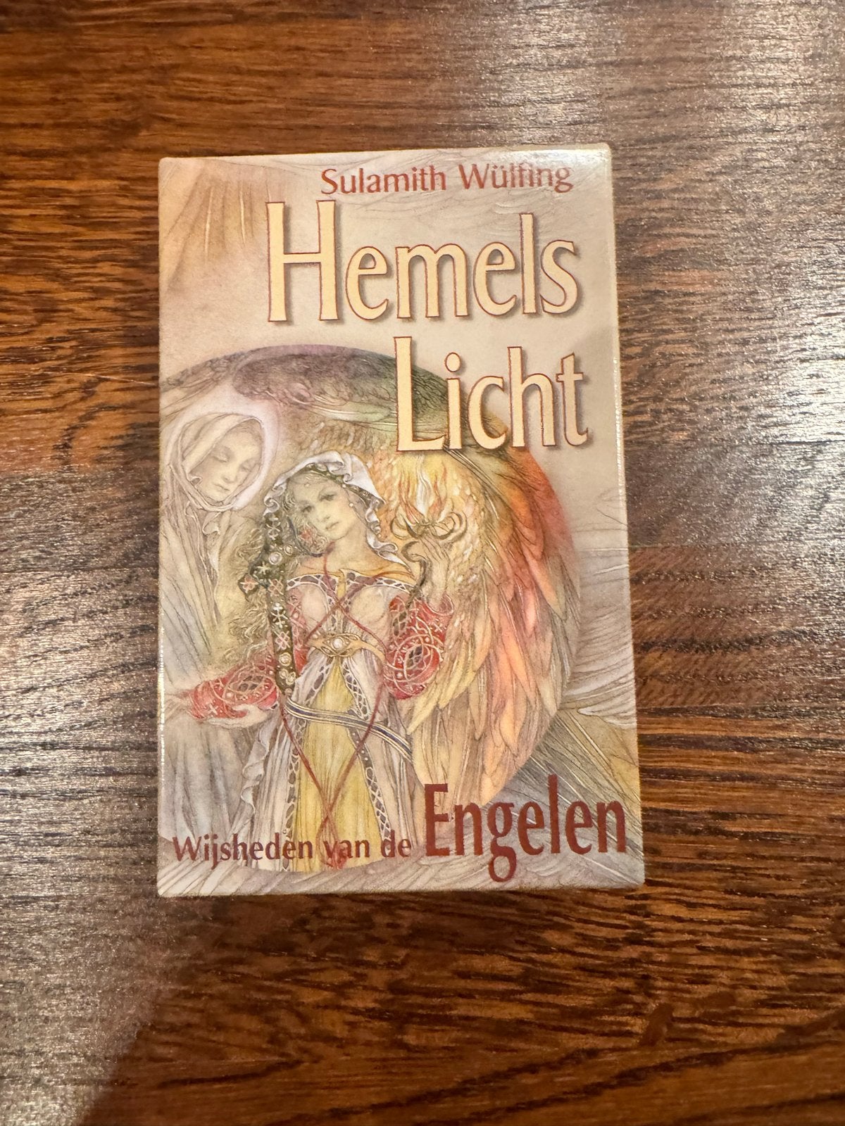 Hemels Licht: Wijsheid van de Engelen - Sulamith Wülfing, Ophalen of Verzenden, Zo goed als nieuw, Spiritualiteit algemeen, Achtergrond en Informatie