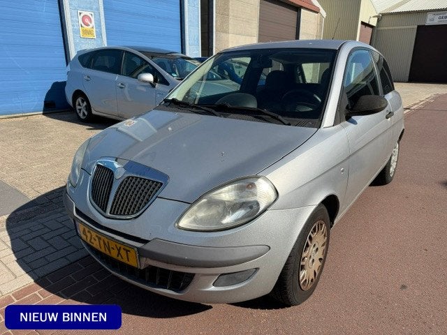 Lancia Ypsilon 1.2i met 113.926km NAP en nieuwe APK (08-2027, Auto's, Lancia, Voorwielaandrijving, Stof, Gebruikt, Origineel Nederlands