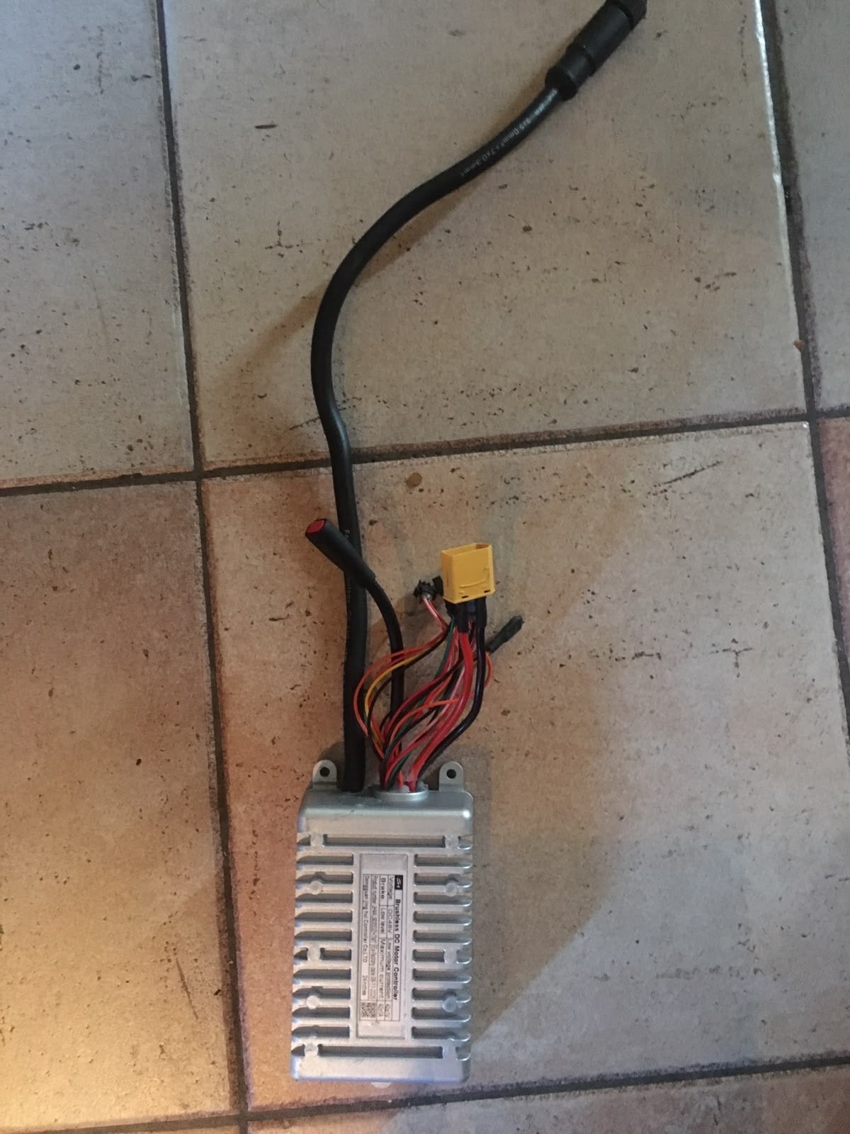 E-bike onderdelen: Controller, Oplader, Pedalen, Display, Fietsen en Brommers, Elektrische fiets, Gebruikt, Overige typen, Ophalen of Verzenden