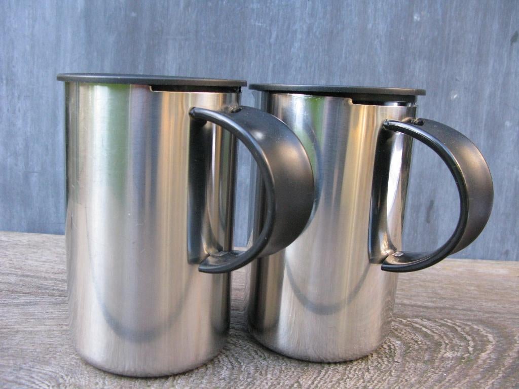 2X STELTON RVS WATERKAN/KUNSTSTOF DEKSEL VINTAGE, Ophalen of Verzenden, Gebruikt
