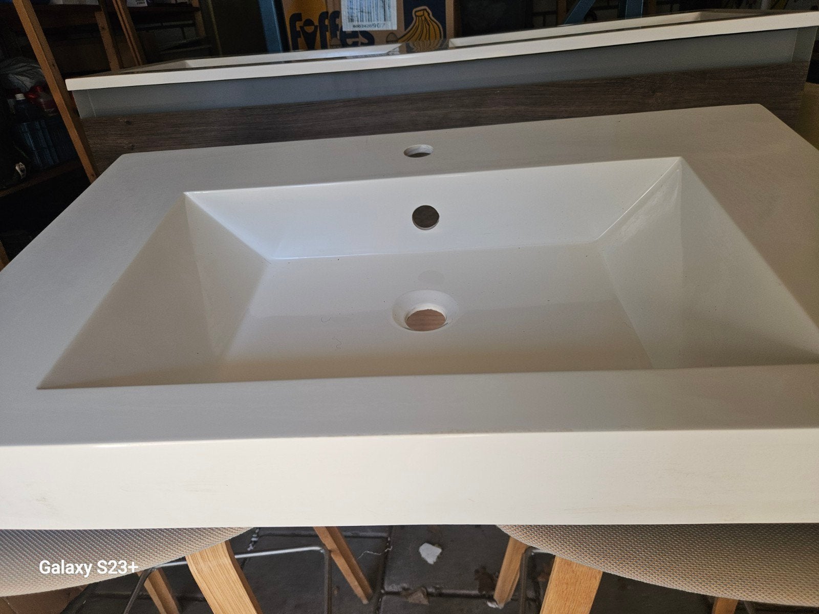 Harde witte kunststof wasbak 80x48cm, Ophalen, Wastafel