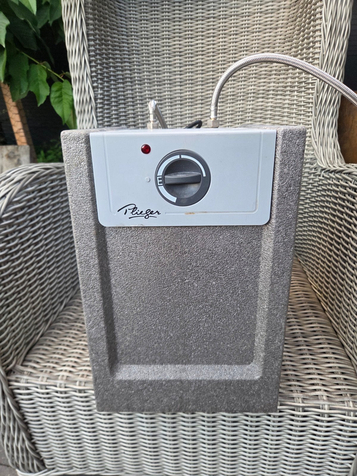 Plieger 10 L boiler + beluchterkraan, Doe-het-zelf en Verbouw, Geisers en Boilers, Ophalen, Boiler, Minder dan 20 liter, Minder dan 3 jaar oud