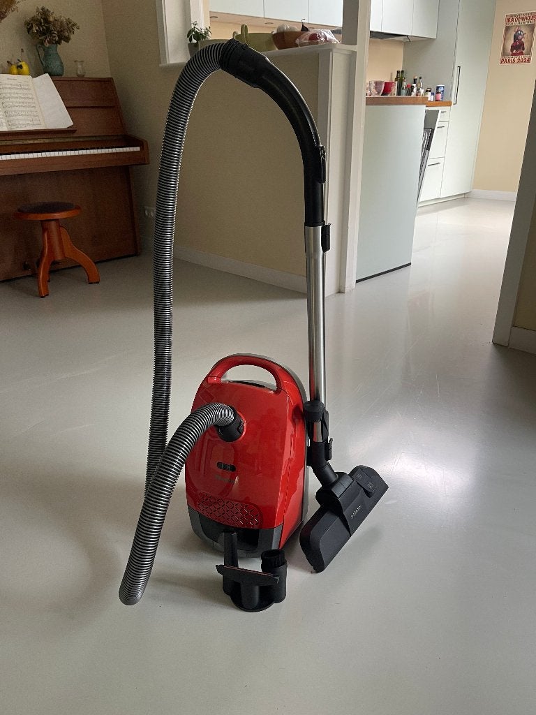 Miele Guard S1 Junior - Stofzuiger met zak, Ophalen, Zo goed als nieuw, Miele