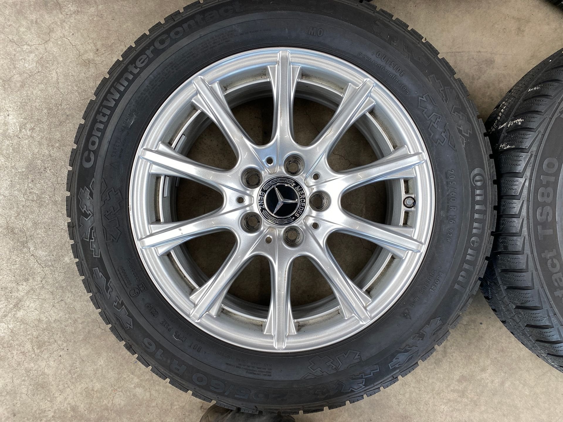 16 inch originele velgen + winterbanden Mercedes C klasse, Auto-onderdelen, Gebruikt, -, Banden en Velgen, -