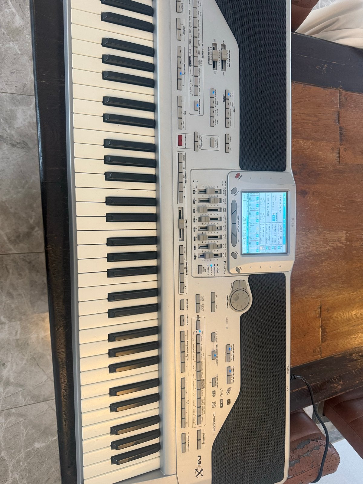Korg Pa1X Professional Arranger Workstation Keyboard, Korg, Ophalen of Verzenden, Aanslaggevoelig, 61 toetsen