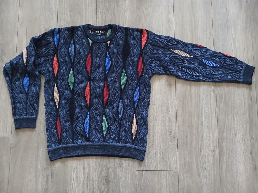 Geccu pure marinowool trui maat L (valt als M), Ophalen, Gedragen