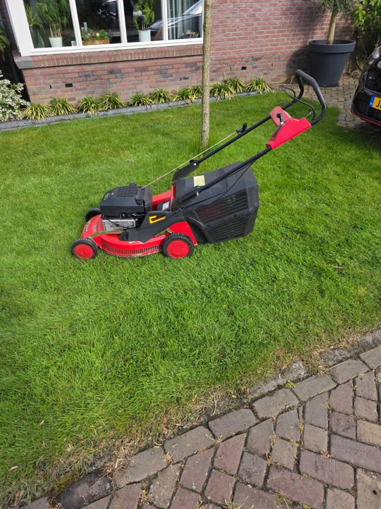 Briggs & Stratton Quantum 60 Grasmaaier., Ophalen, Cirkelmaaier, Gebruikt, Briggs & Stratton
