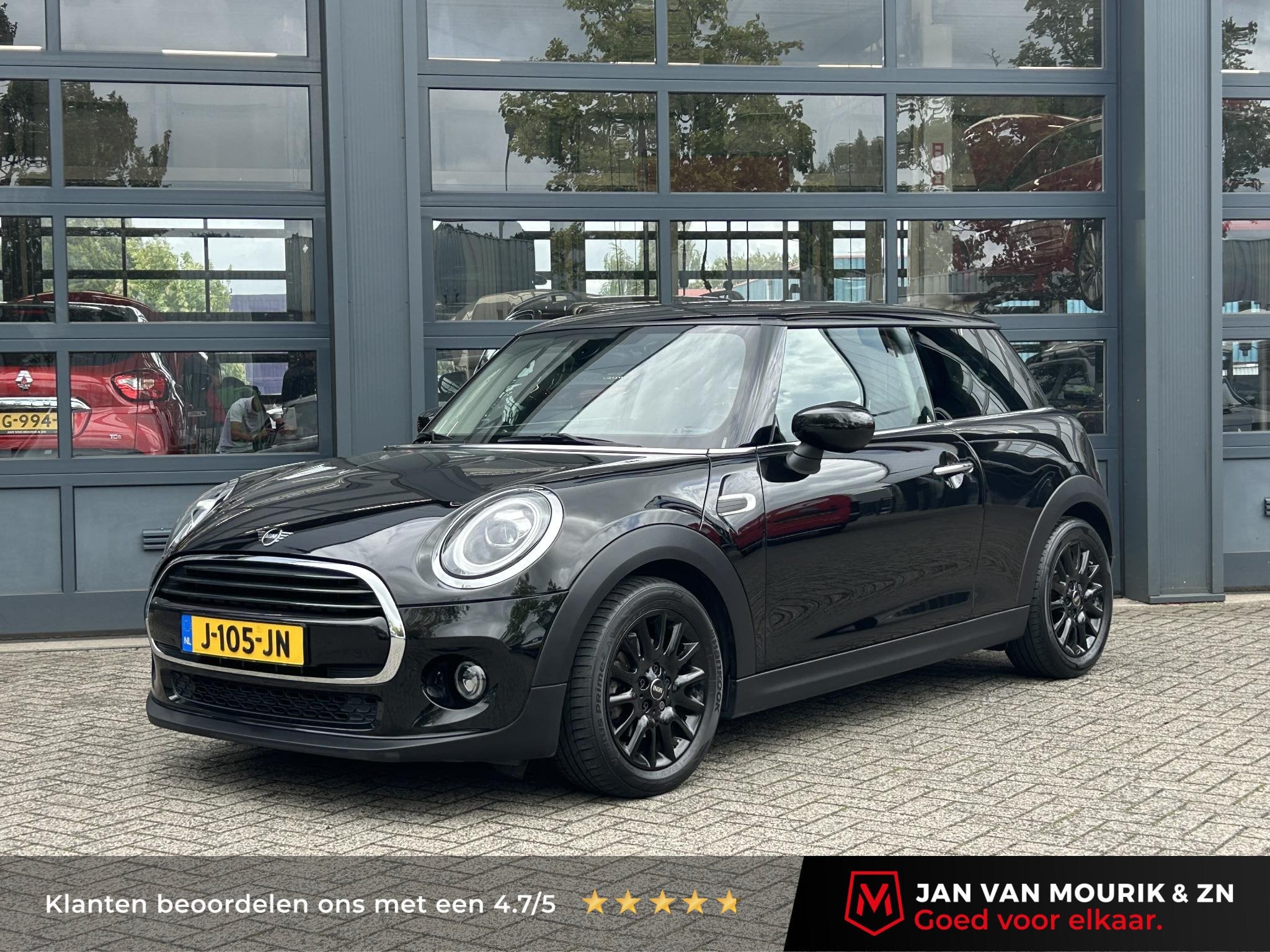 MINI 3-Deurs 1.5 Cooper Chili | Navi | Climate | Cruise, Auto's, 136 pk, Gebruikt, 4 stoelen, Leder en Stof