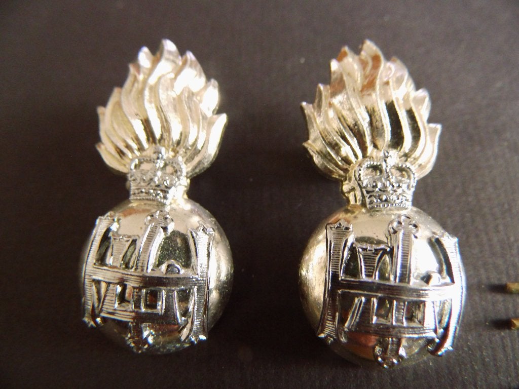 The Royal Highland Fuseliers kraagspiegels England, Ophalen of Verzenden, Landmacht, Engeland, Embleem of Badge