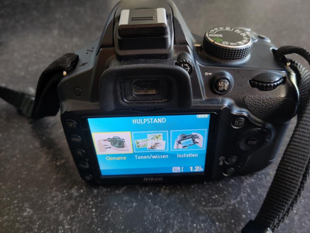 Nikon D3000 spiegelreflexcamera - goede staat, Gebruikt, Spiegelreflex, Ophalen of Verzenden, Nikon