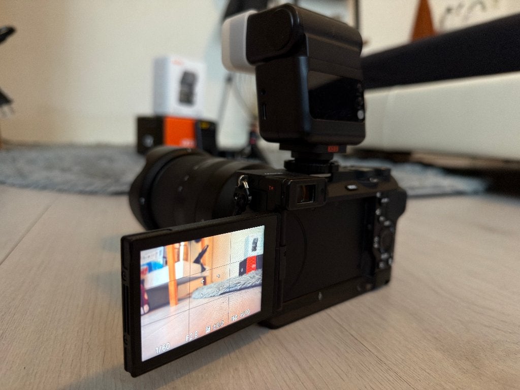 Foto 10 van Sony a6700 + Tamron 17-70 f/2.8 + Extra (9000 clicks)