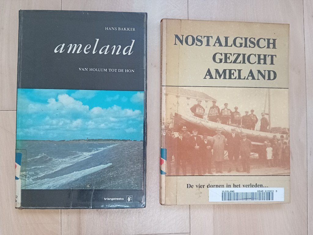 Ameland & Nostalgisch Gezicht Ameland., Hans Bakker, Ophalen of Verzenden, 20e eeuw of later, Gelezen