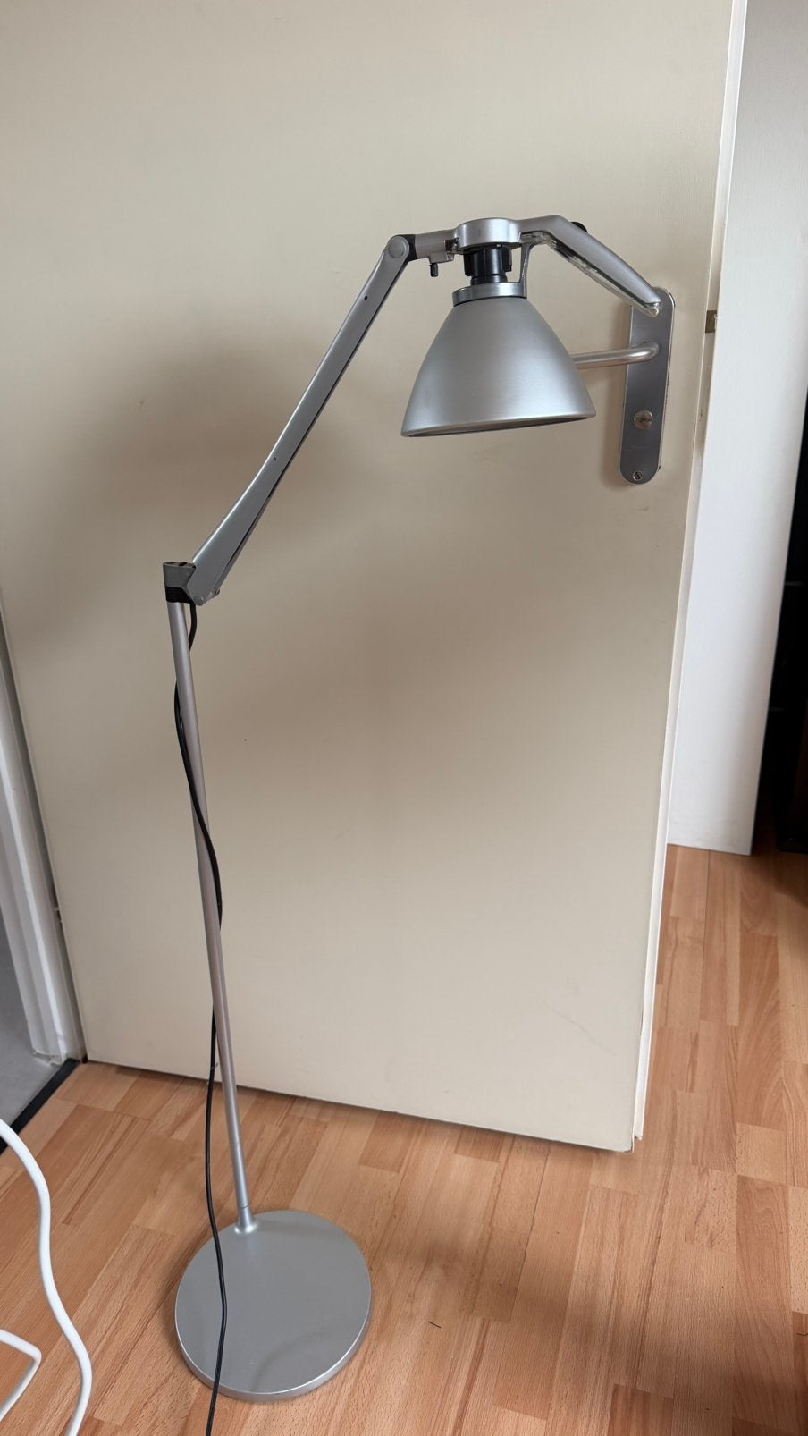 Luceplan Fortebraccio, vloer/leeslamp., Huis en Inrichting, Ophalen, 100 tot 150 cm, Design, E27 (groot)