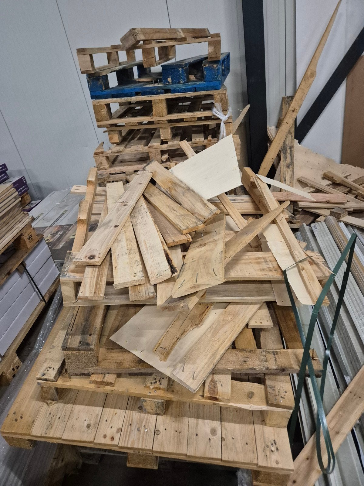 Gratis resthout - Afhalen ma t/m vr, Doe-het-zelf en Verbouw, Hout en Planken, Ophalen, Gebruikt, Minder dan 25 mm, Overige typen