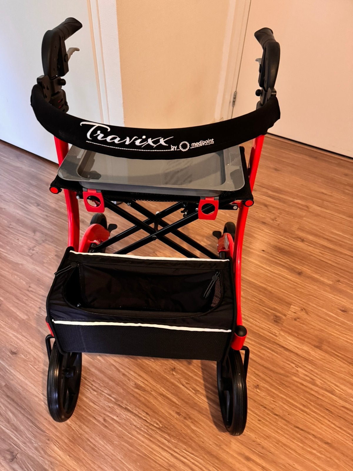 Nieuwe rollator (slechts 1 maand oud bijna niet gebruikt), Diversen, Rollators, Ophalen, Zo goed als nieuw