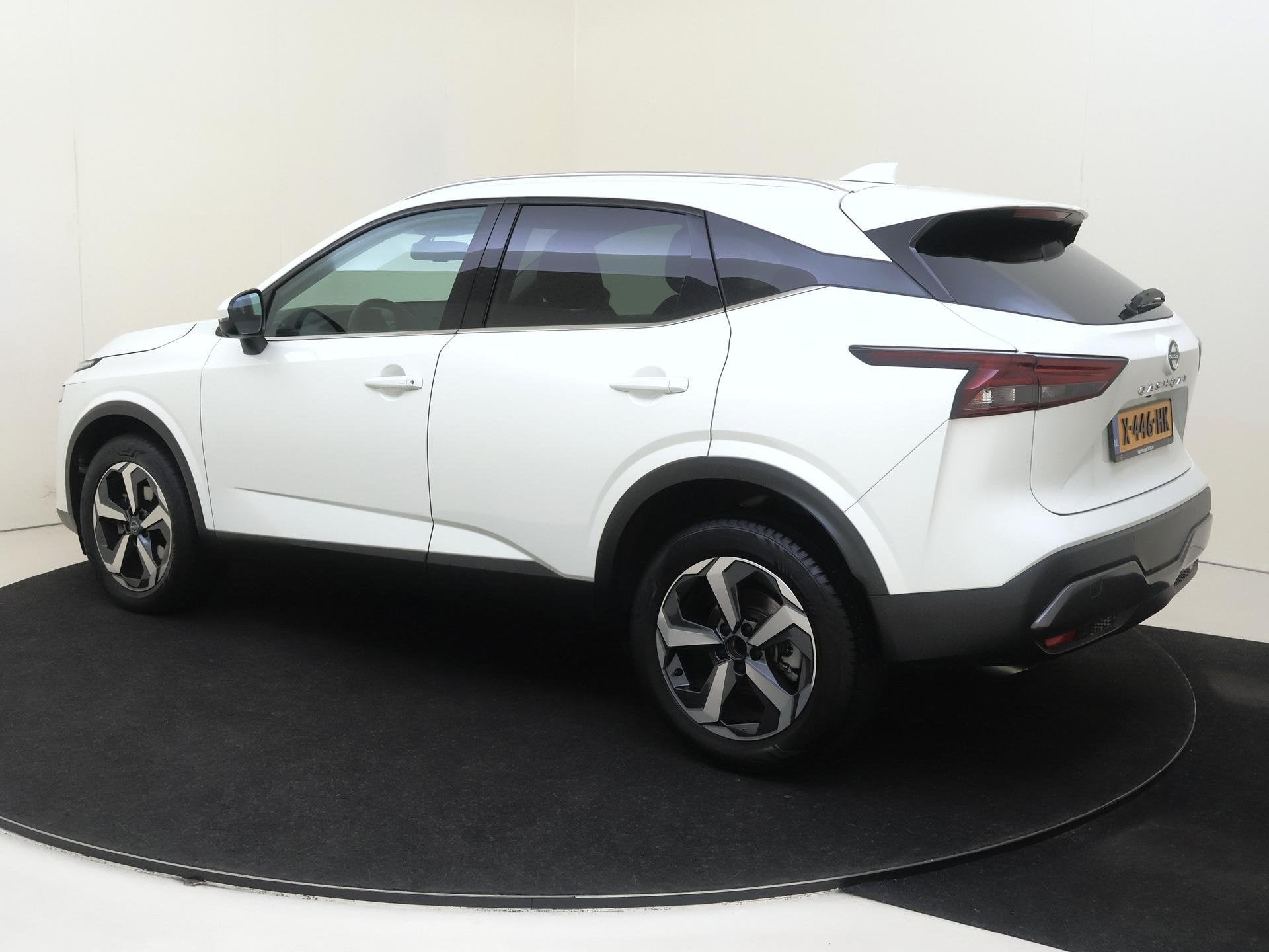 Nissan Qashqai 1.3 MHEV Xtronic N-Connecta | Navigatie | App, Auto's, Stof, Euro 6, Wit, Origineel Nederlands
