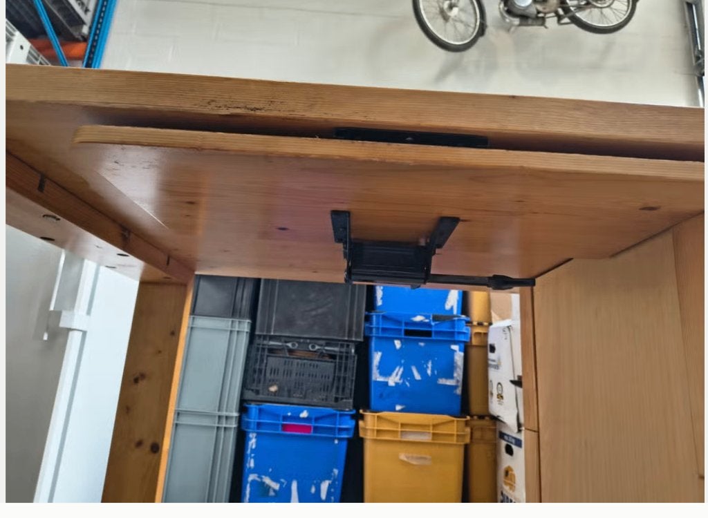 Lundia bureau met lades en uitschuifblad, Ophalen, Gebruikt, ., .