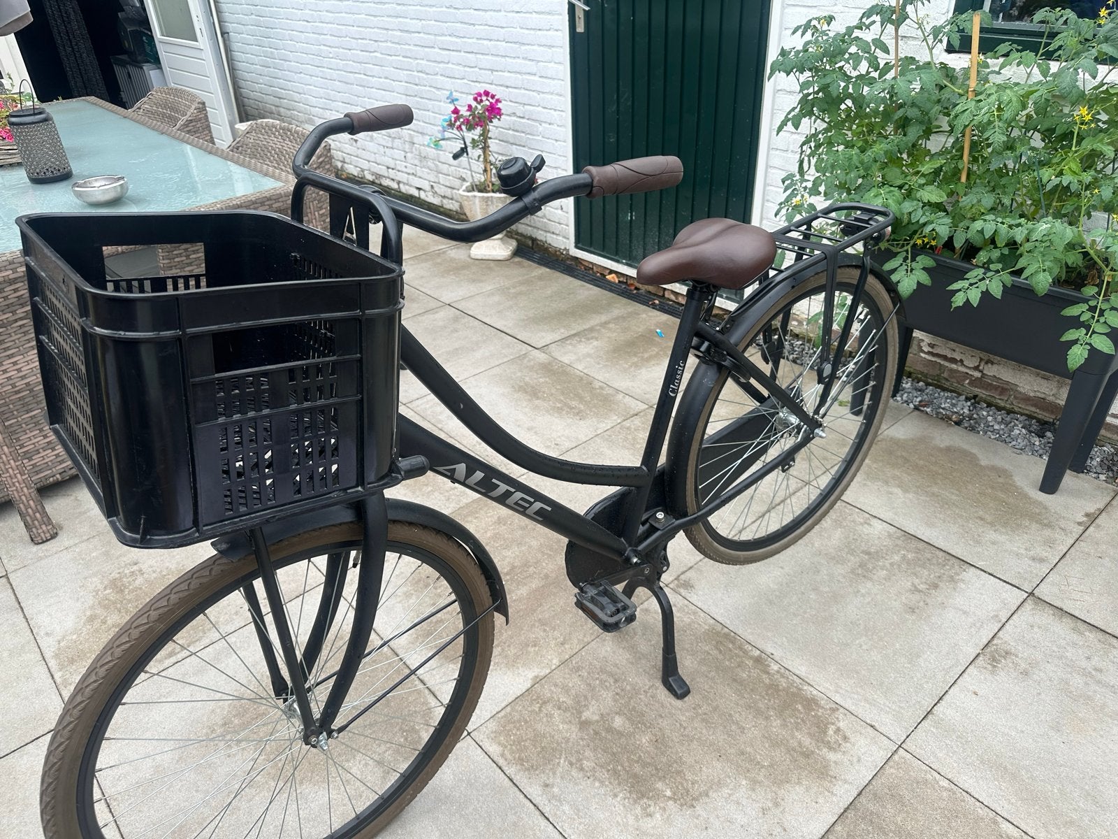 Altec Urban Fiets - Zwart met krat, Terugtraprem, Versnellingen, Zo goed als nieuw, 50 tot 53 cm